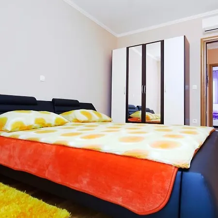 New Lily Apartment Makarska